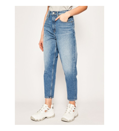 tommy jeans mom jean hr tapered